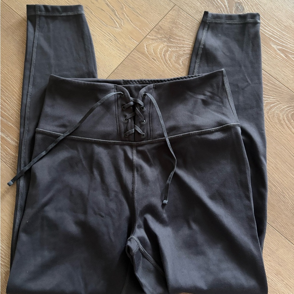 Victoria’s Secret leggings